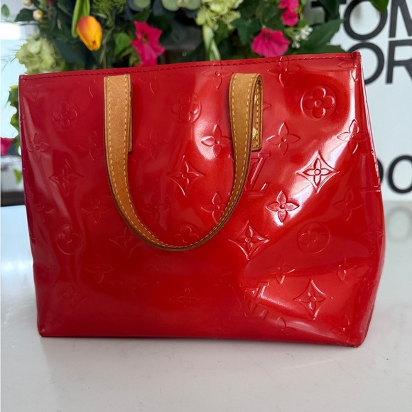 LOUIS VUITTON Monogram Vernis Reade PM Hand Bag Red - Picture 10 of 13